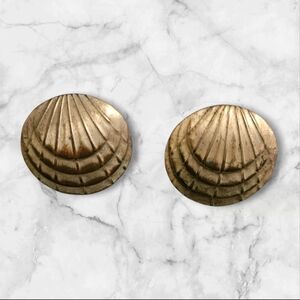 Gold Shell-Shaped Earrings